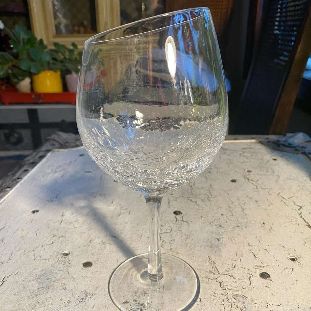 Pier 1 Crackle Angled Red Wine Goblet 18 oz